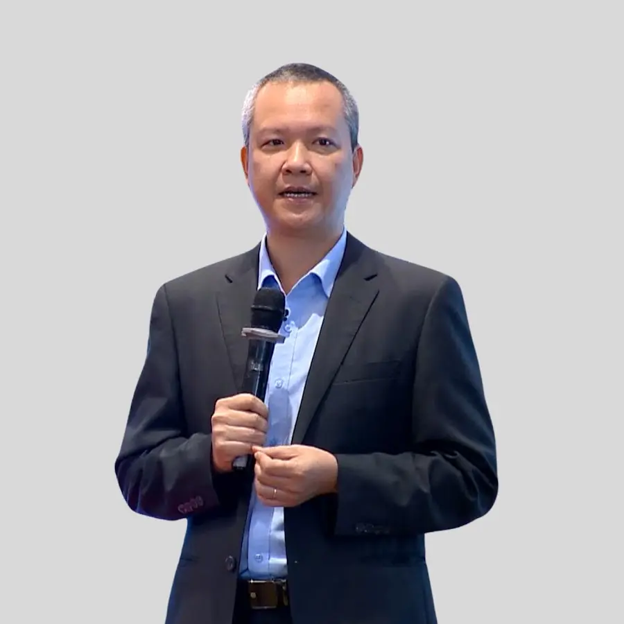 Chuyên gia Vũ Long