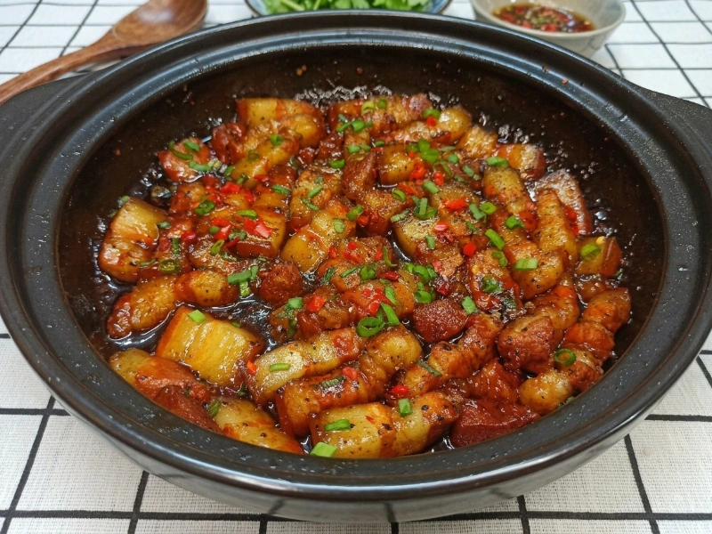 Món hịt kho tiêu nước sệt đơn giản mà rất bắt cơm