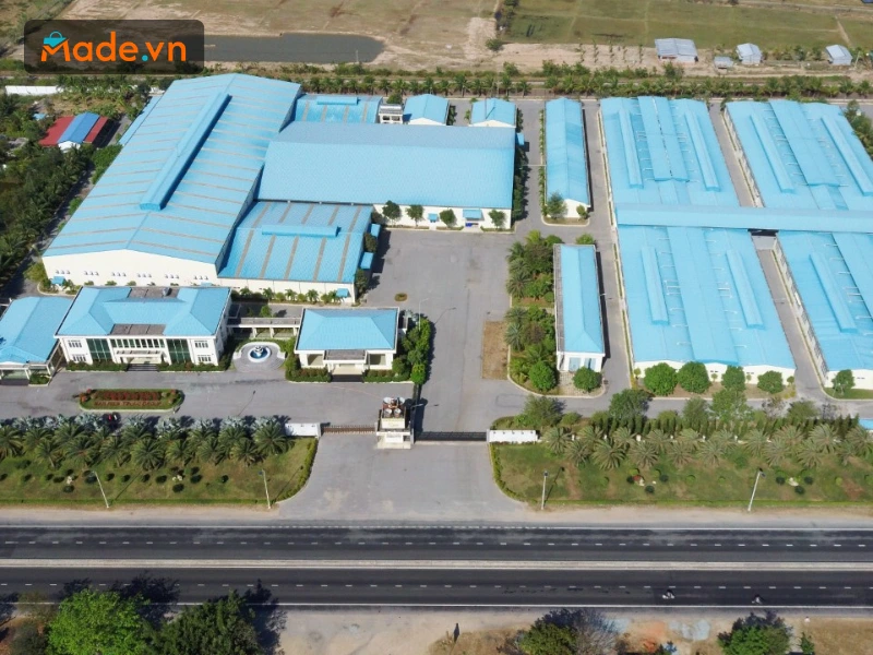 Nhà máy sản xuất nước mắm truyền thống Cana tại Ninh Thuận